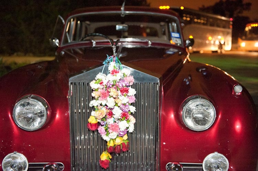 East Meets West in a Modern Vintage Wedding